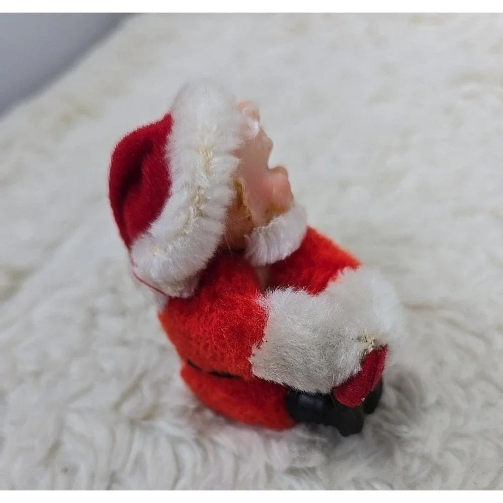 Vintage Santa Claus Pinching Hands Clip On 2